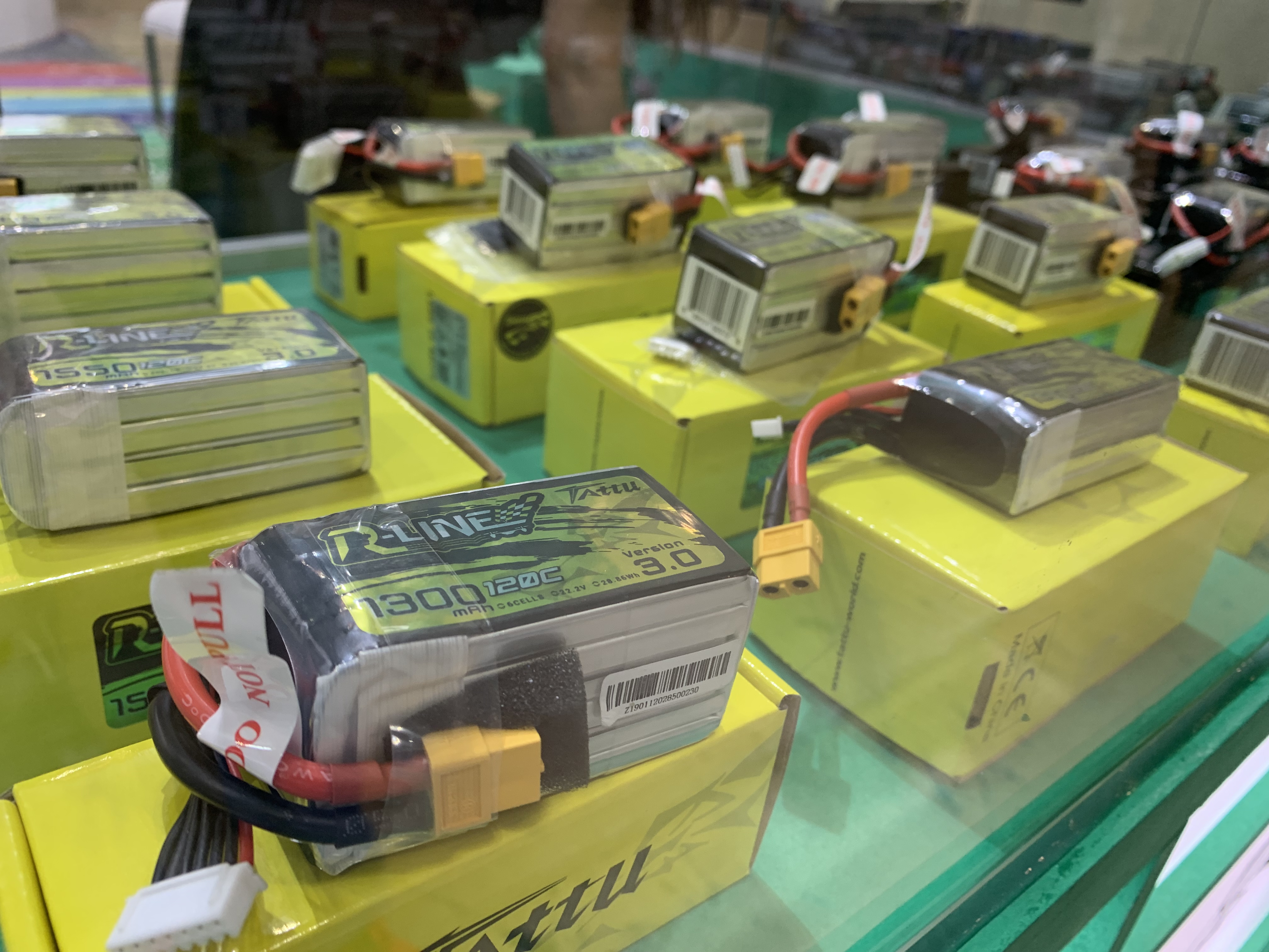 TATTU  lipo batteries - R-line Series