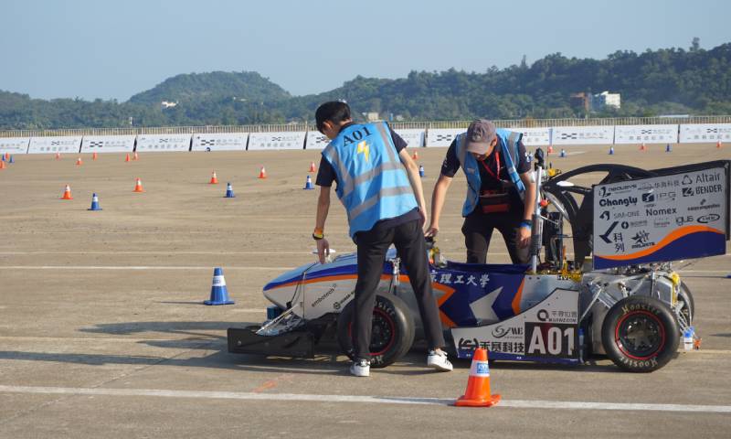 Formula electric competition