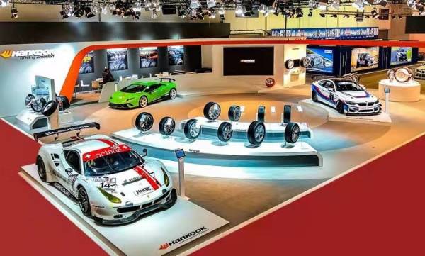 Essen Motor Show in place