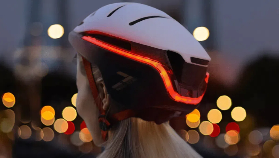 Advantages and Disadvantages of Smart Helmets Grepow