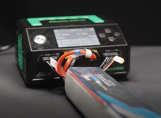 iMars D1000 1000W G-Tech RC battery charger