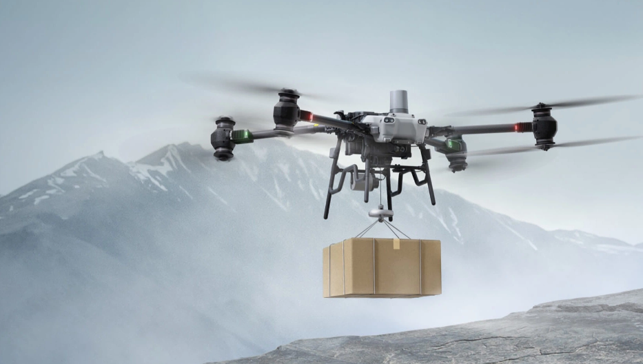 DJI FlyCart 30 cargo drone DJI FlyCart 30 cargo drone